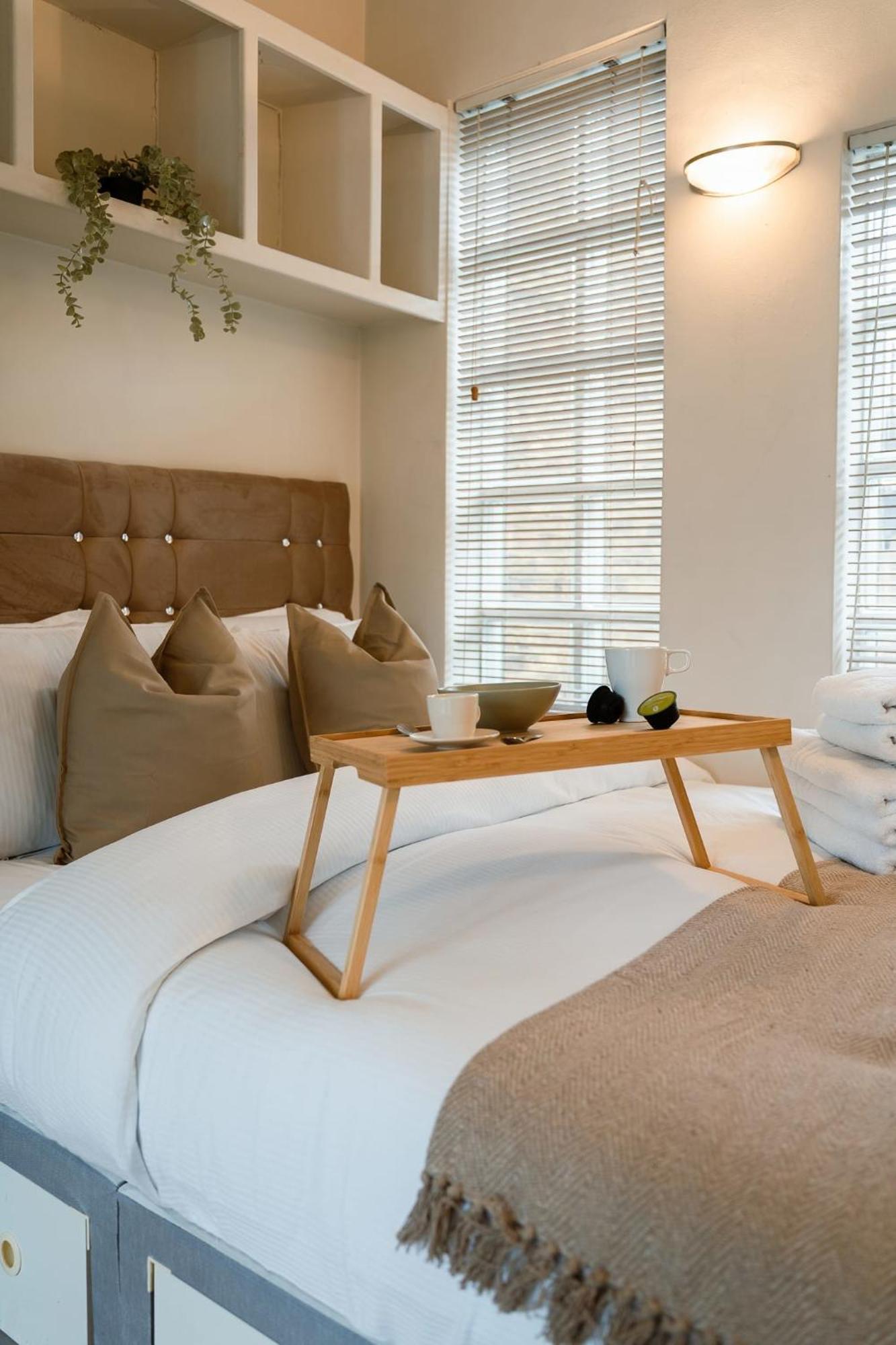1 Bed Chelsea House With Private Terrace Appartamento Londra