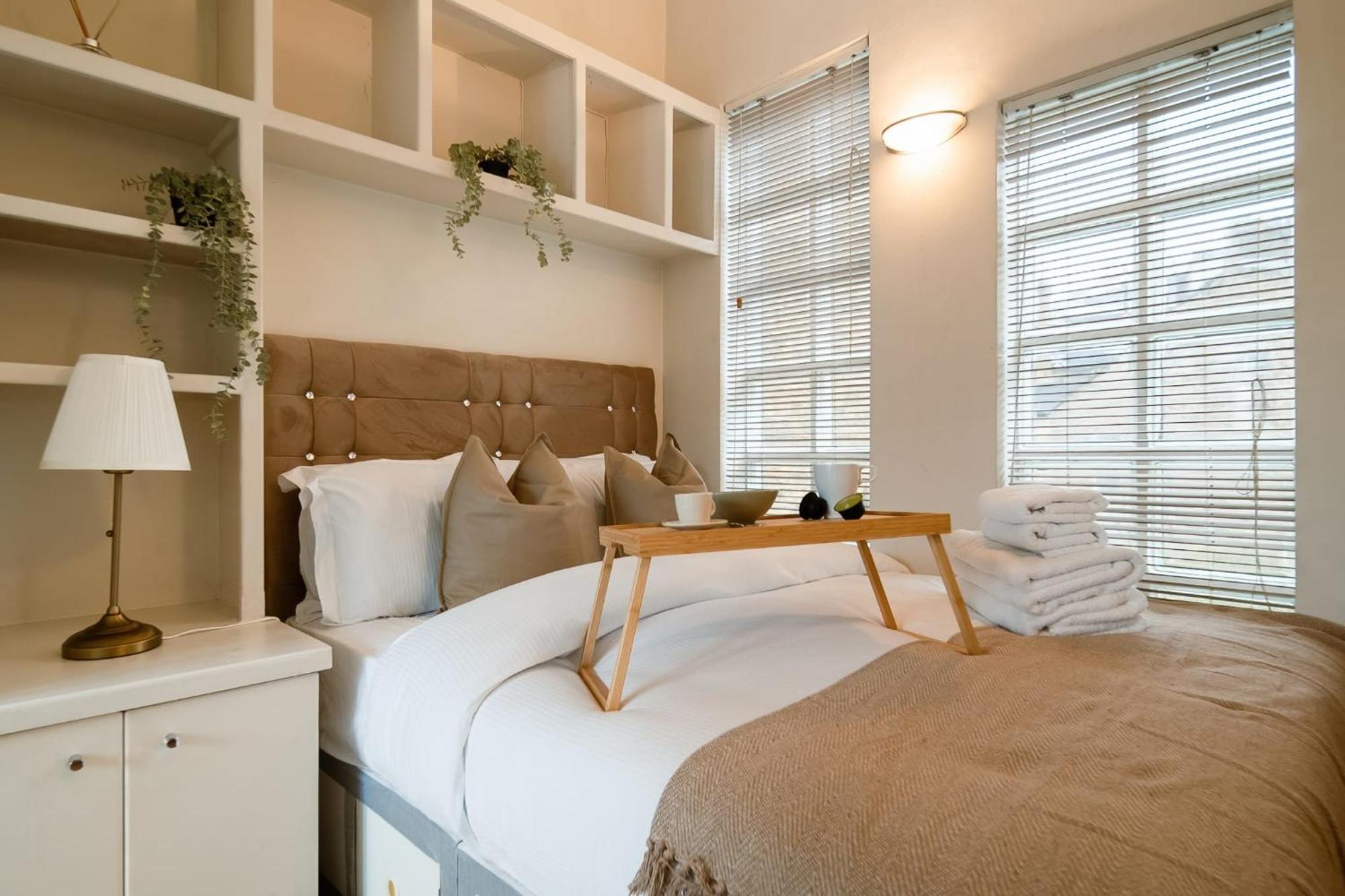 1 Bed Chelsea House With Private Terrace Appartamento *